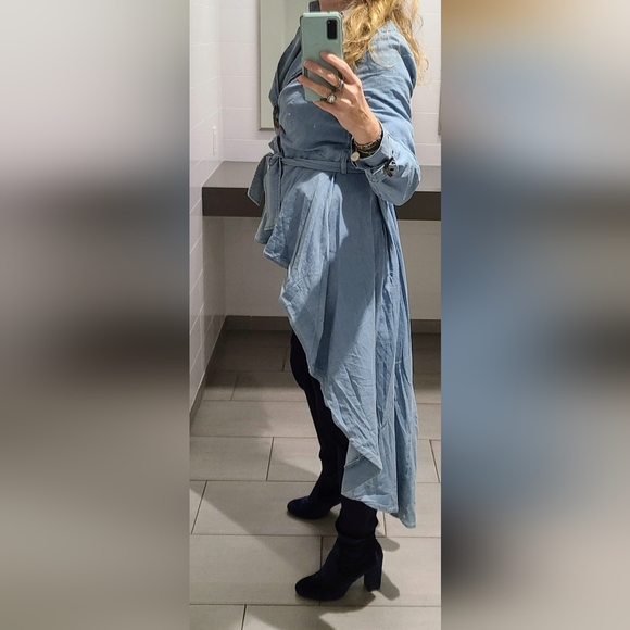 Spring High-low Denim Jacket - Picture 2 of 2